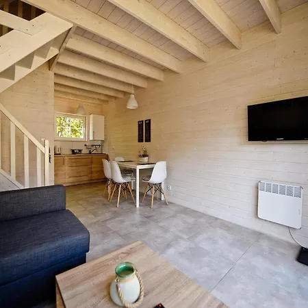Comfortable For 3 People In Сasa de vacaciones *